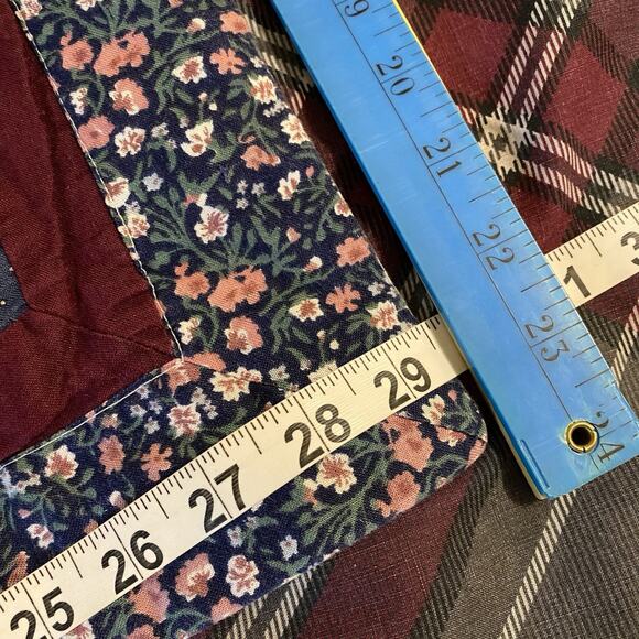 Vintage 2 Pillowcases 29x23” Quilt Patchwork Country Cottagecore Cotton ZipClose - Picture 3 of 5